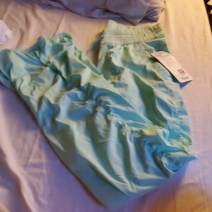 Lululemon pants